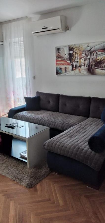 Apartman Luna Apartamento Valjevo Exterior foto