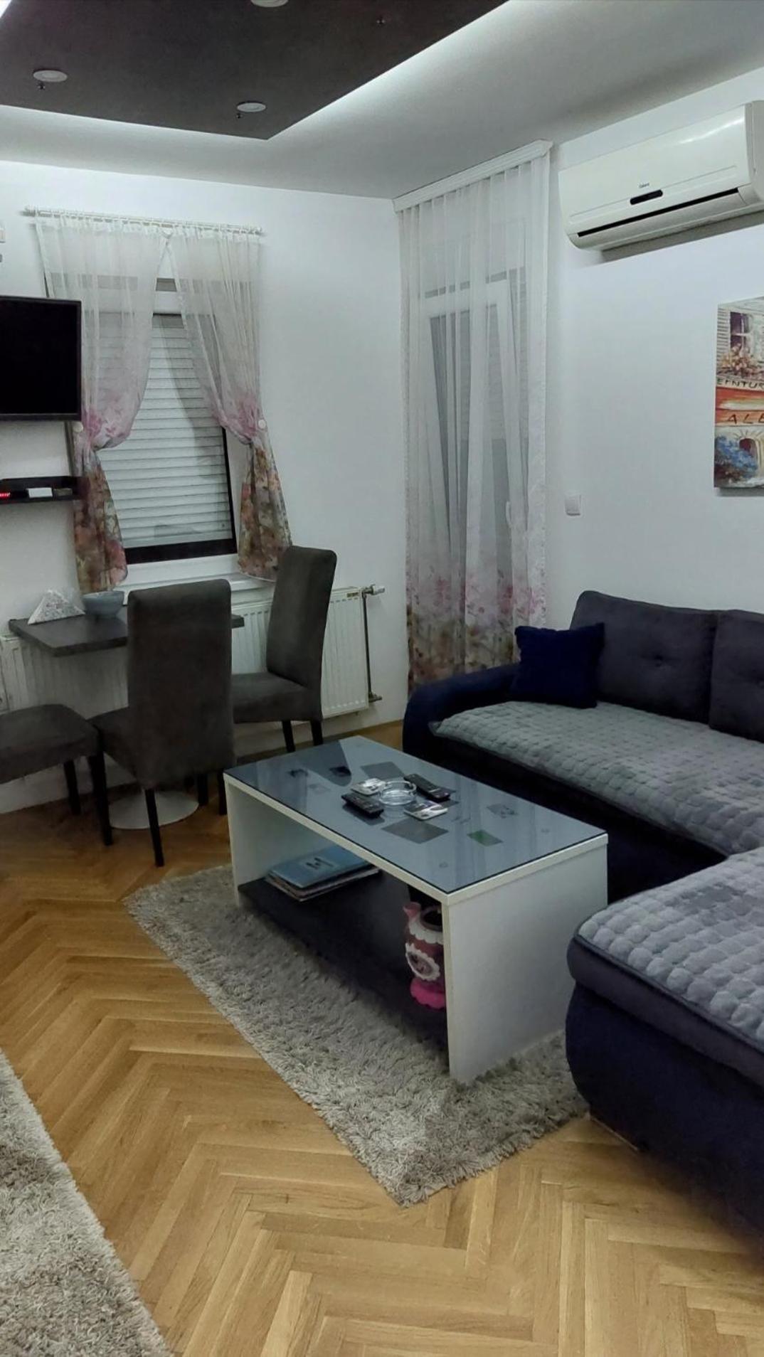 Apartman Luna Apartamento Valjevo Exterior foto